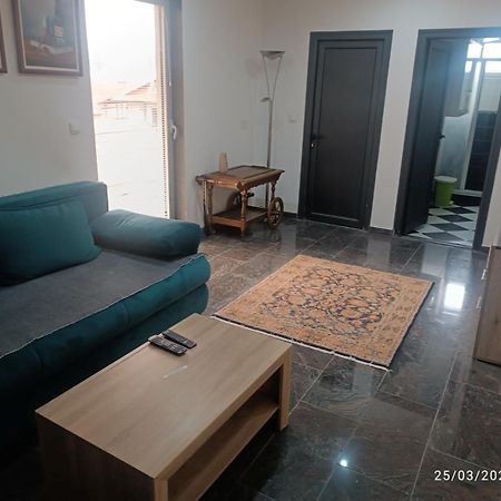 Blue Point Appartement Kragujevac Buitenkant foto