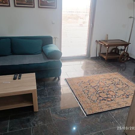 Blue Point Appartement Kragujevac Buitenkant foto