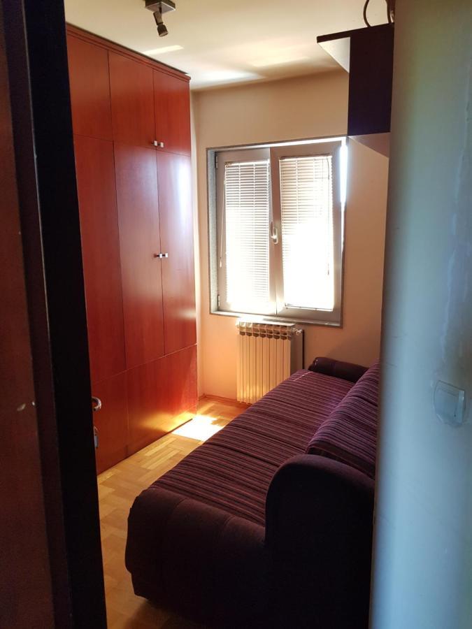 Blue Point Appartement Kragujevac Buitenkant foto