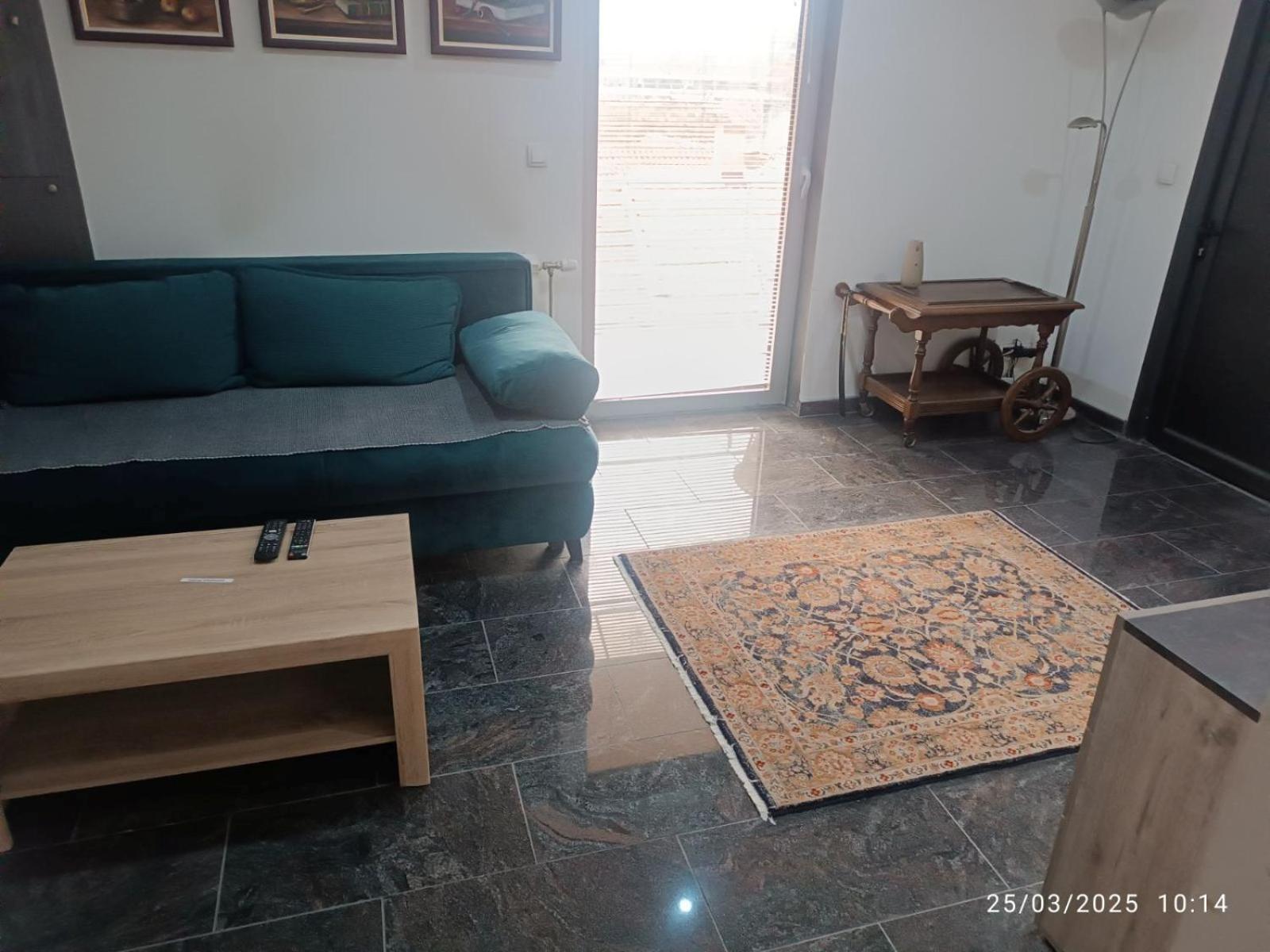 Blue Point Appartement Kragujevac Buitenkant foto